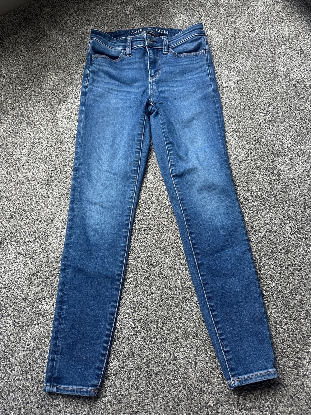American Eagle Outfitters Medium Blue Skinny Jeans